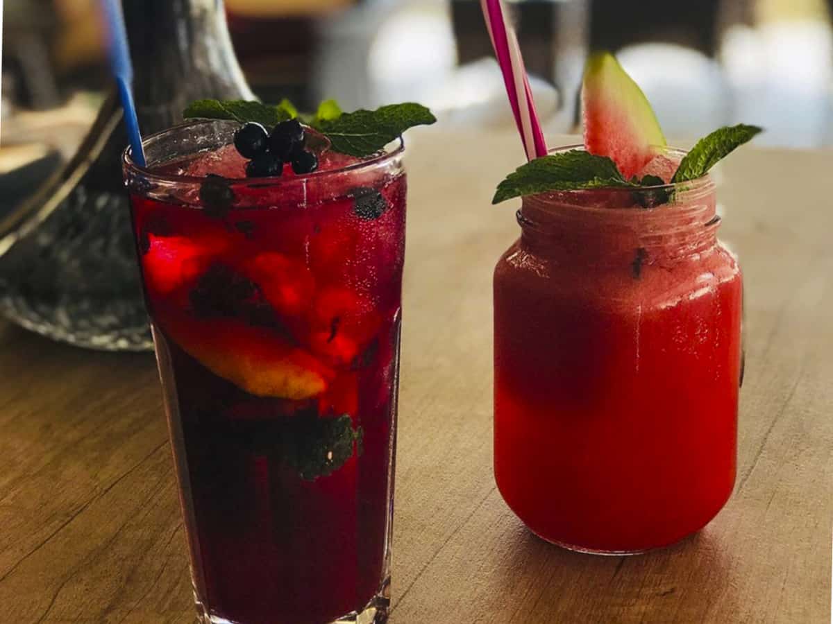 Красный коктейль