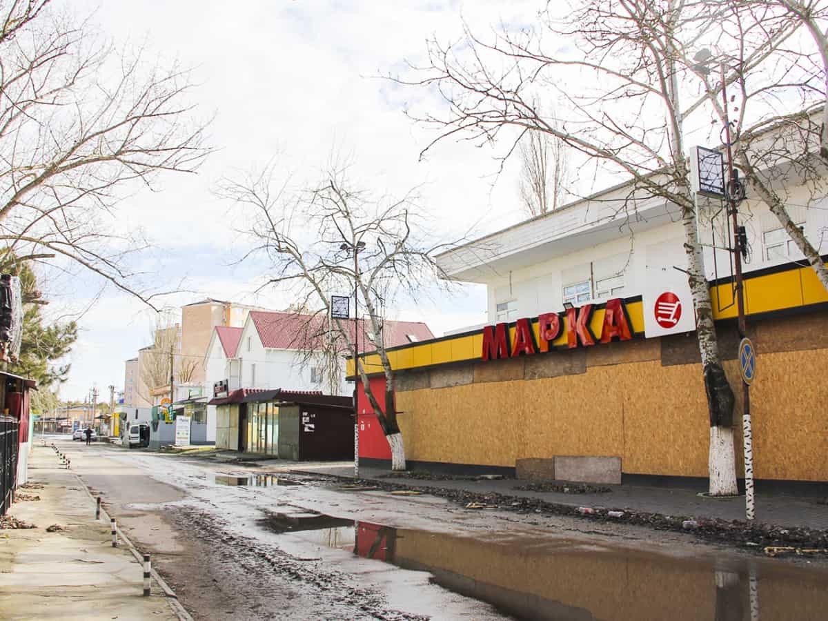 Супермаркет Марка в Кобелво зимой