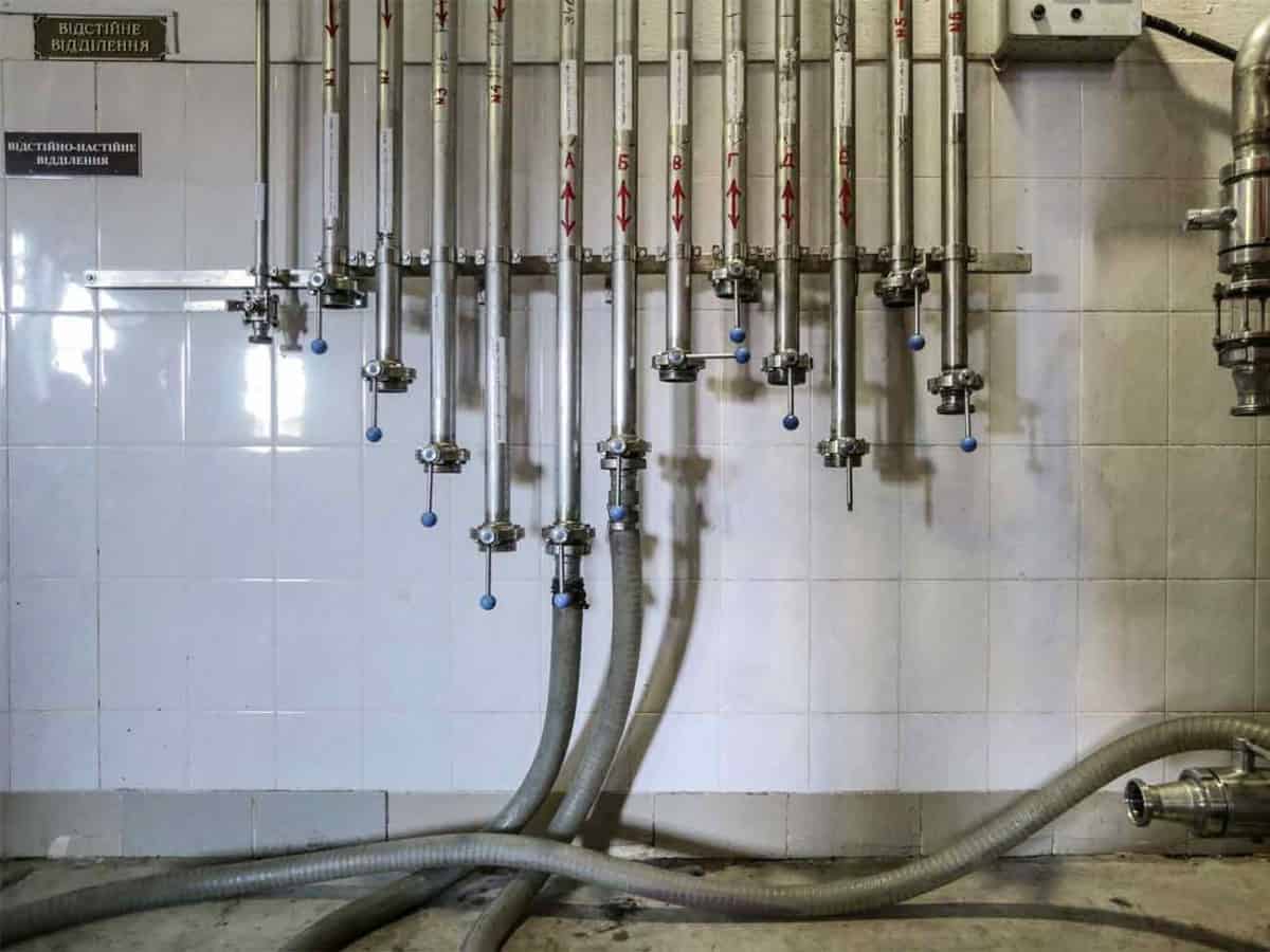 вино отстаивается