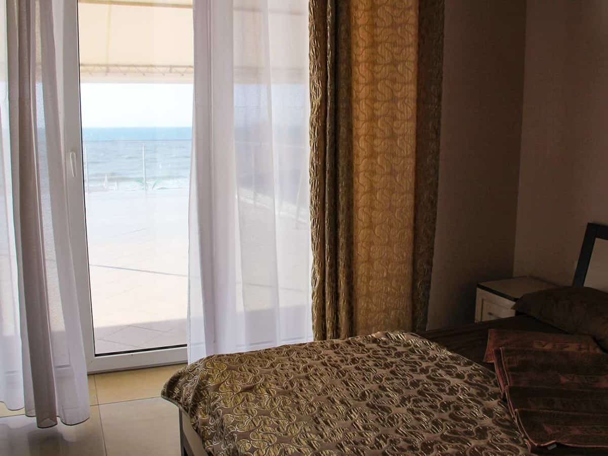 отель с видом на море в Коблево