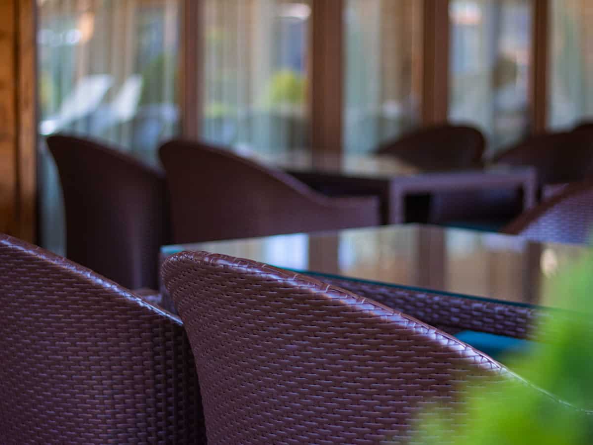 Ресторан Синевир в Коблево летняя терасса