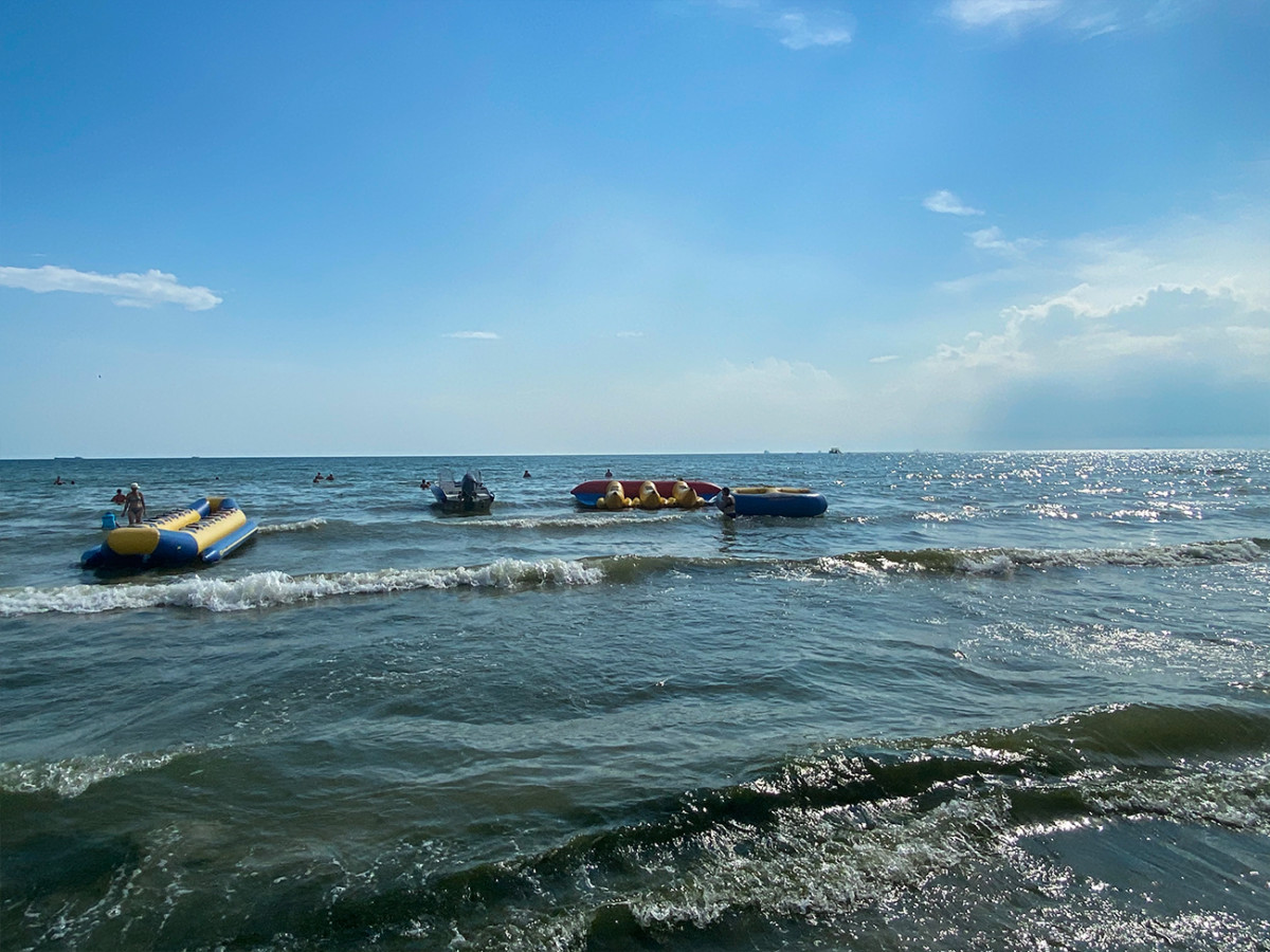 пляж Алые Паруса в Коблево