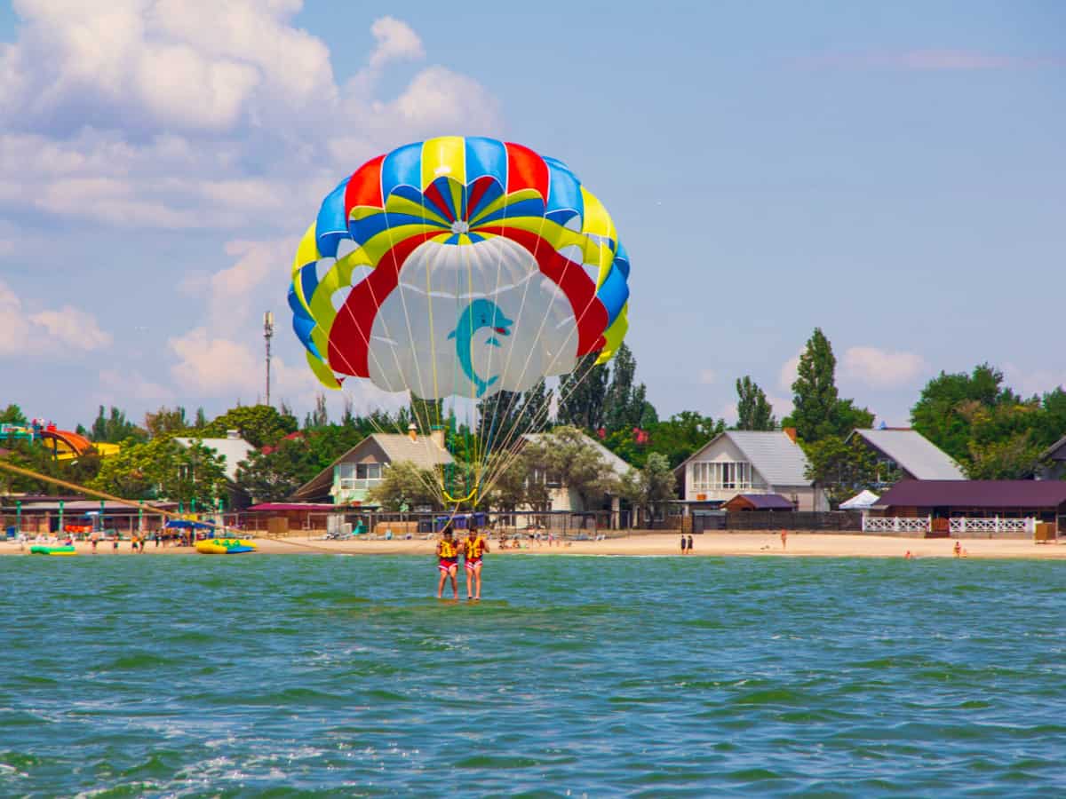Полеты с парашютом от отеля Дельфин в Коблево