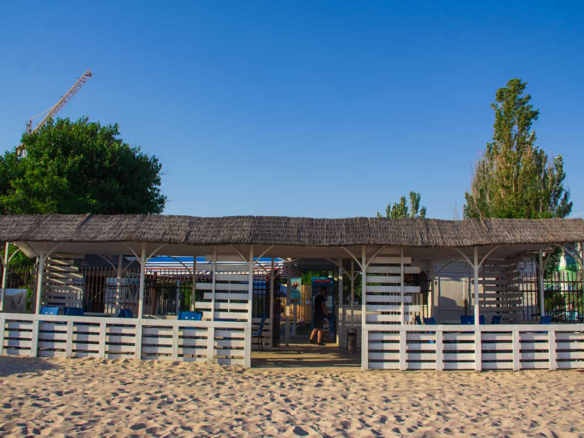 кафе на пляже в Коблево Bubble