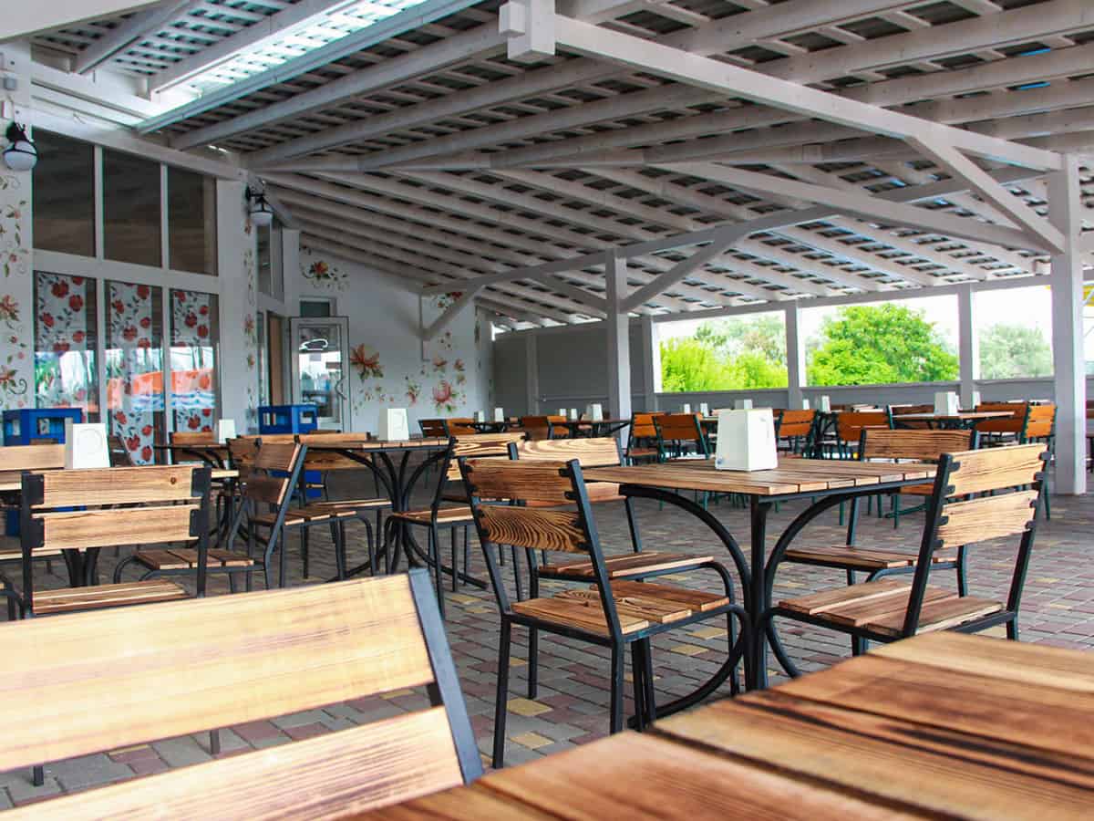 Кафе на территории аквапарка Коблево