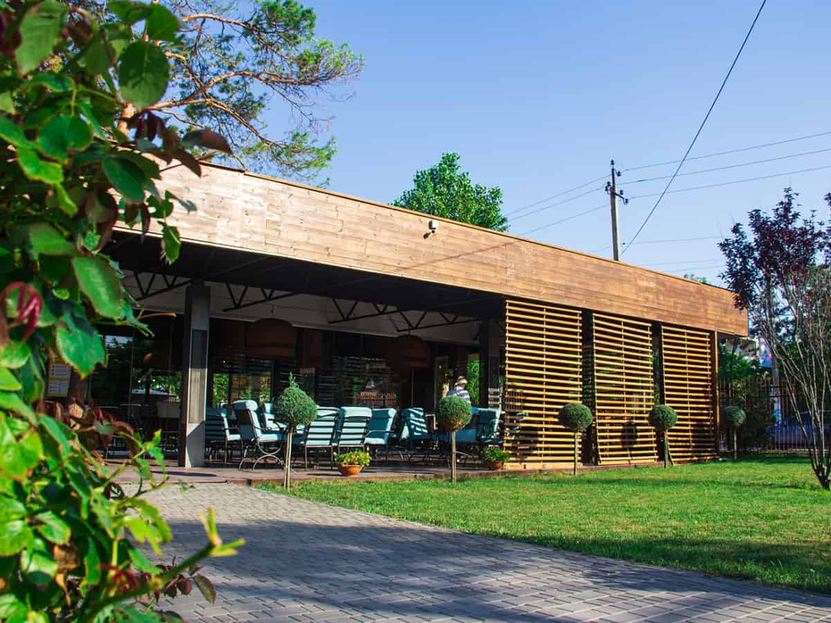 Ресторан Кин Дза Дза в Коблево