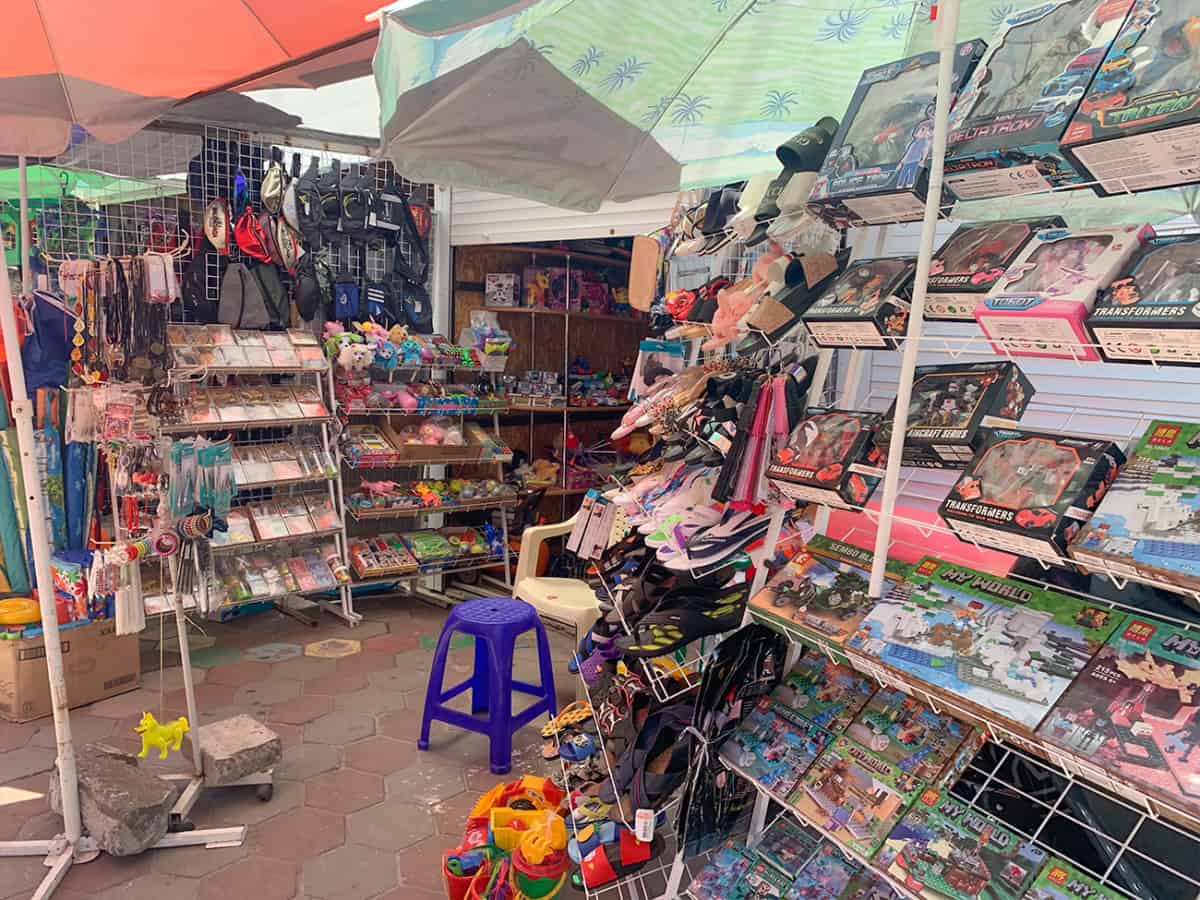 Выбор детских игрушек в Коблево