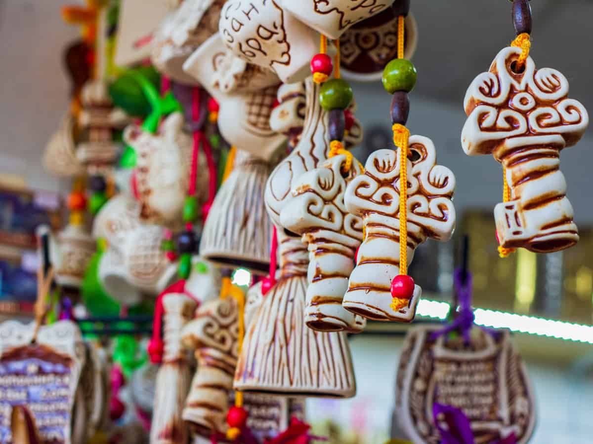 Ларек сувениров №11 возле Бразила в Коблево