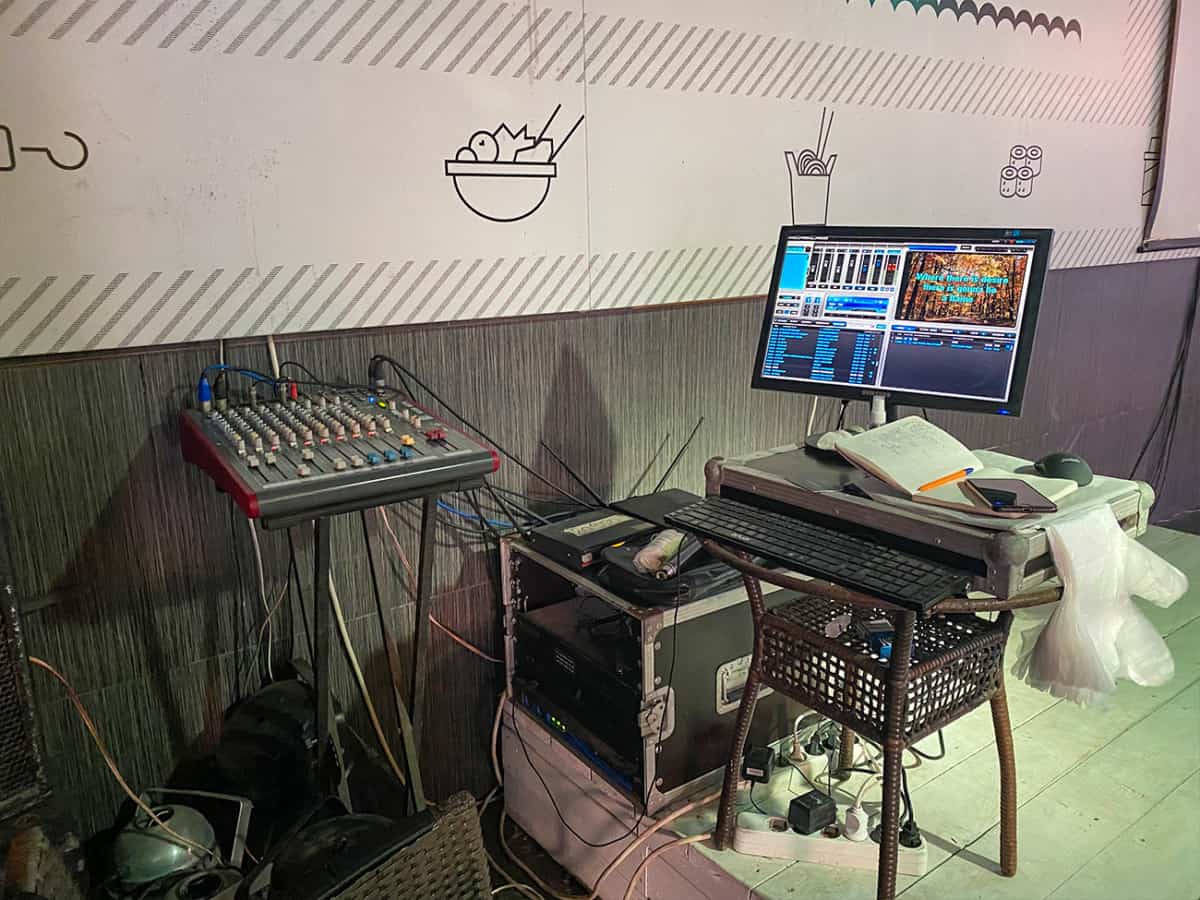 Профессиональное оборудование звукооператора Коблево