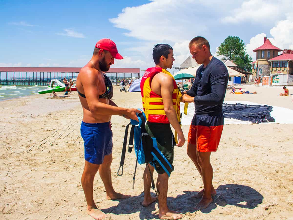 Водные аттракционы напротив Глечика в Коблево