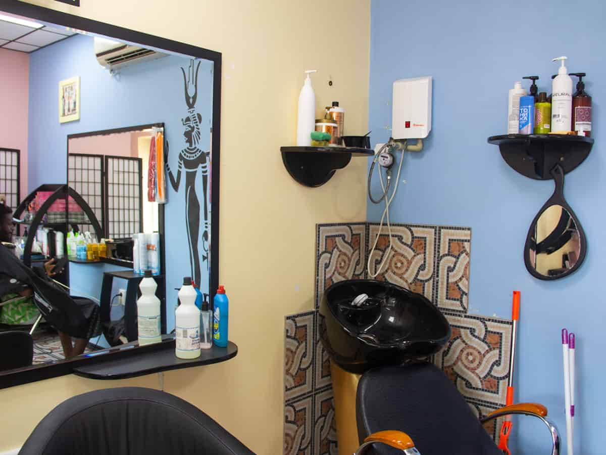 Коблево атмосфера в салоне красоты