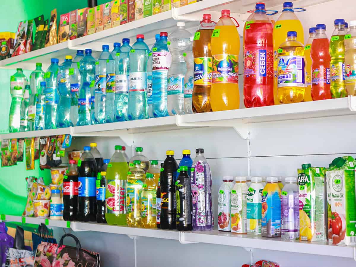 Магазин возле кафе Бастион в Коблево