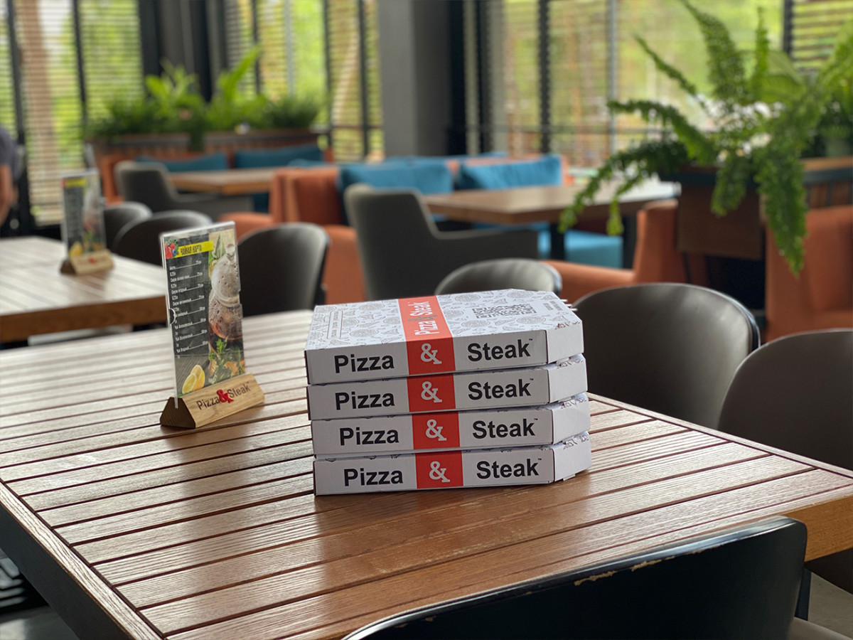 Доставка в сети ресторанов Pizza & Steak в Коблево