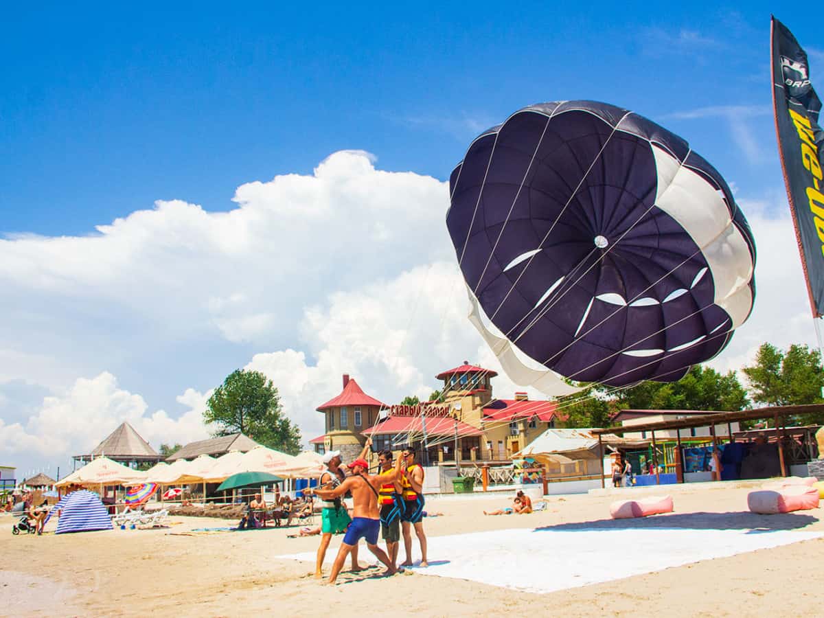 Аттракцион полет с парашютом Коблево