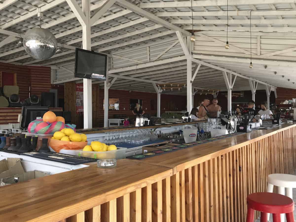 Заведения на пляже Коблево