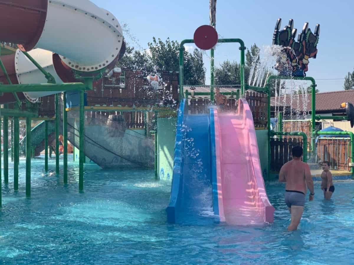 Фото детской горки в аквапарке Орбита в Коблево
