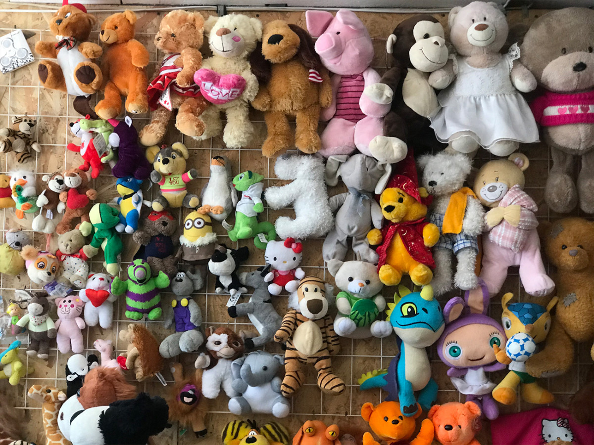 Призовые игрушки в Коблево фото