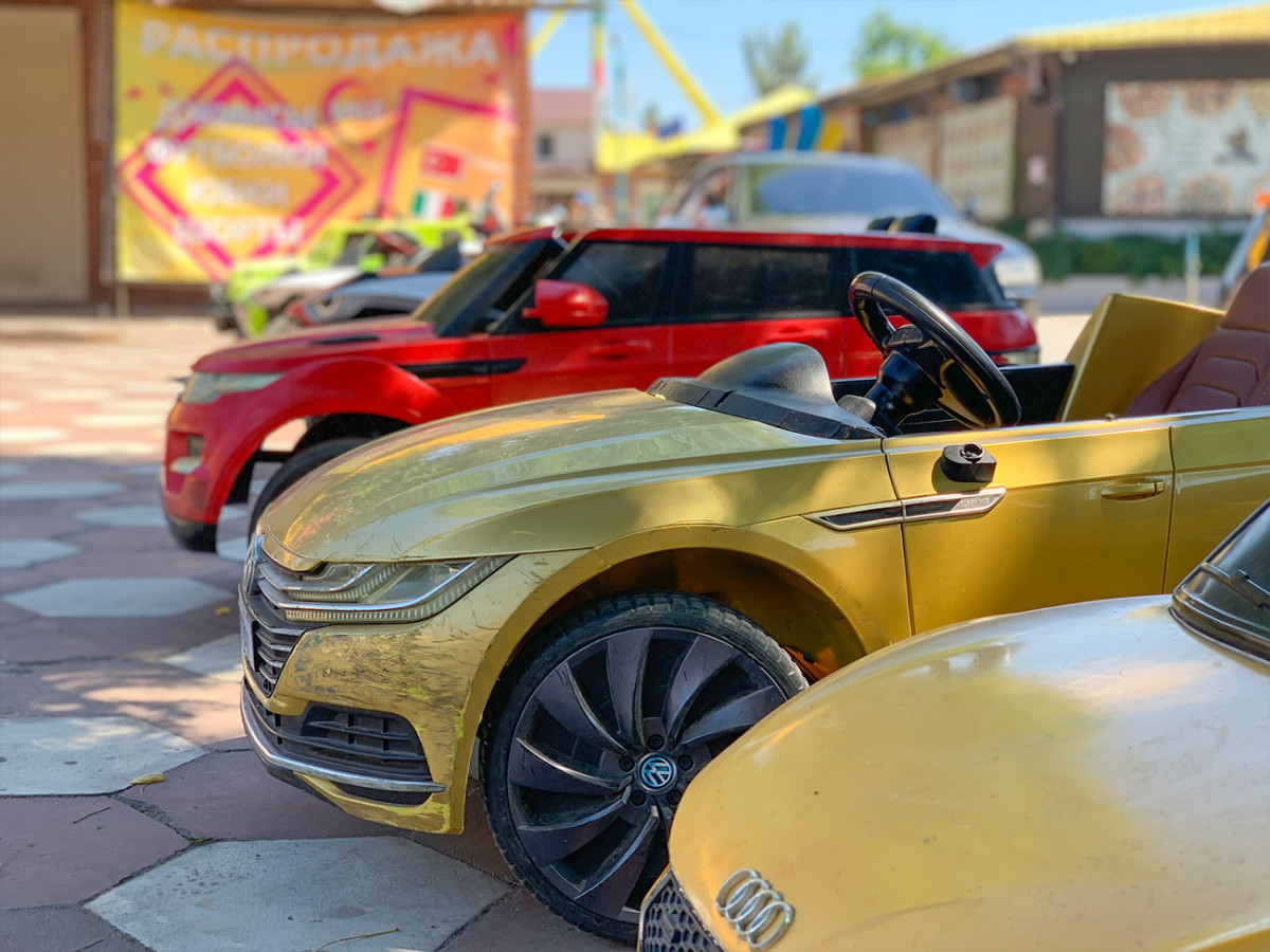 Выбор детских машинок напрокат в Коблево