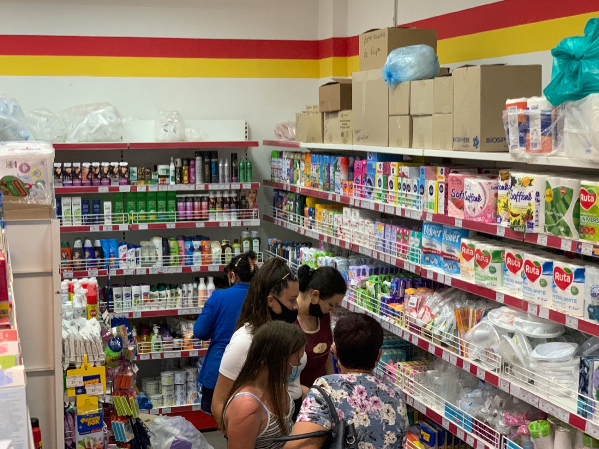 В магазинах Коблево соблюдается масочный режим