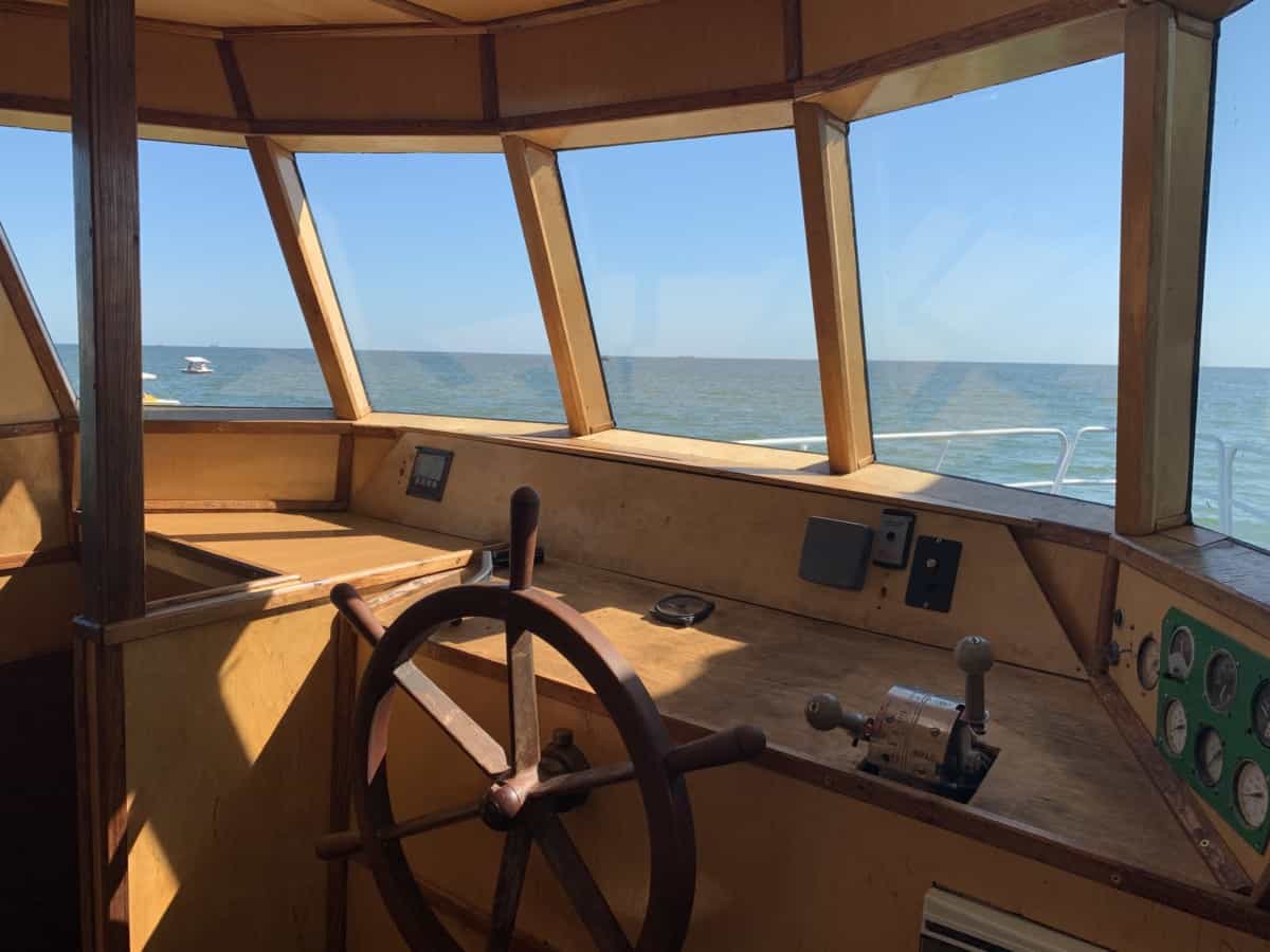 Отдых на море в Коблево теплоход