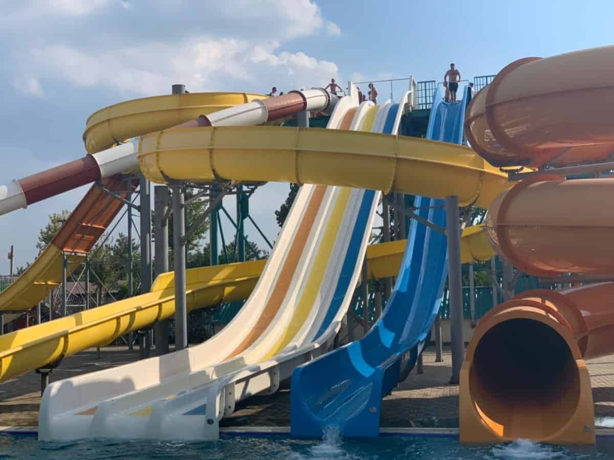 Горки аквапарка Орбита в Коблево фото