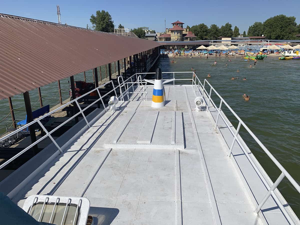 Теплоход в Коблево