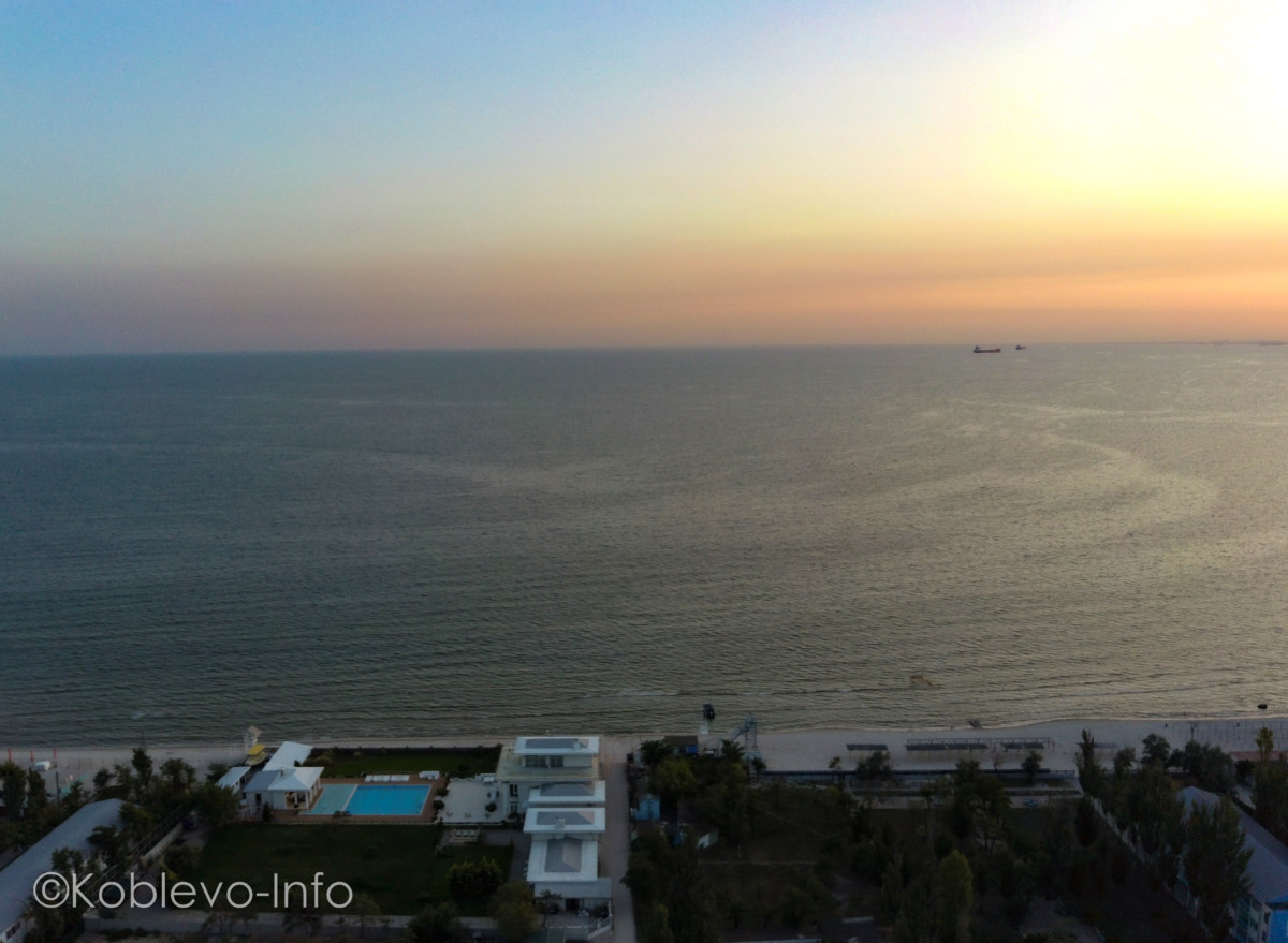 Первая линия Коблево фото