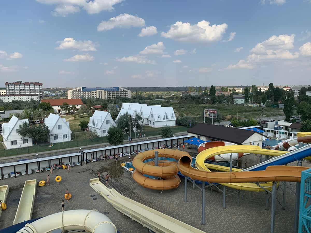 Аквапарк на базе отдыха орбита в Коблево