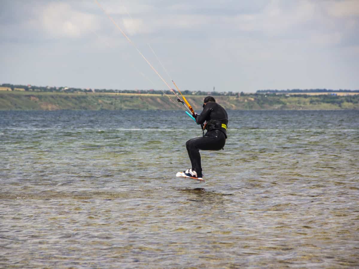 Занятие кайтсерфингом в Коблево