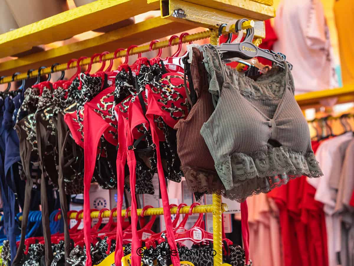 Ассортимент купальников в Коблево