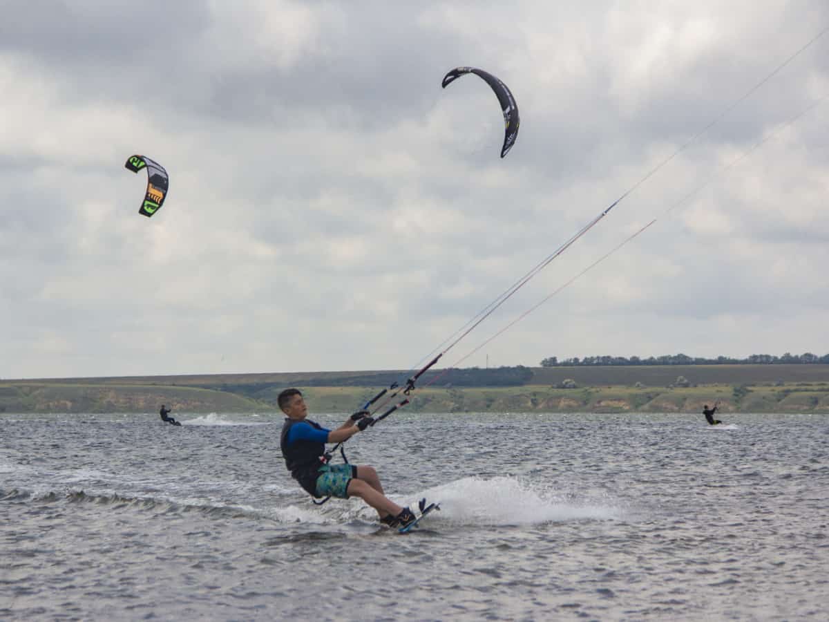 Кайтсерферы в Коблево