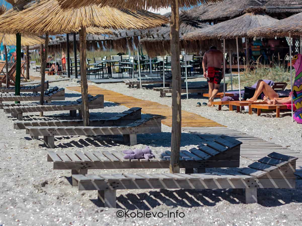 Пляж на Кинбурнской косе в Коблево