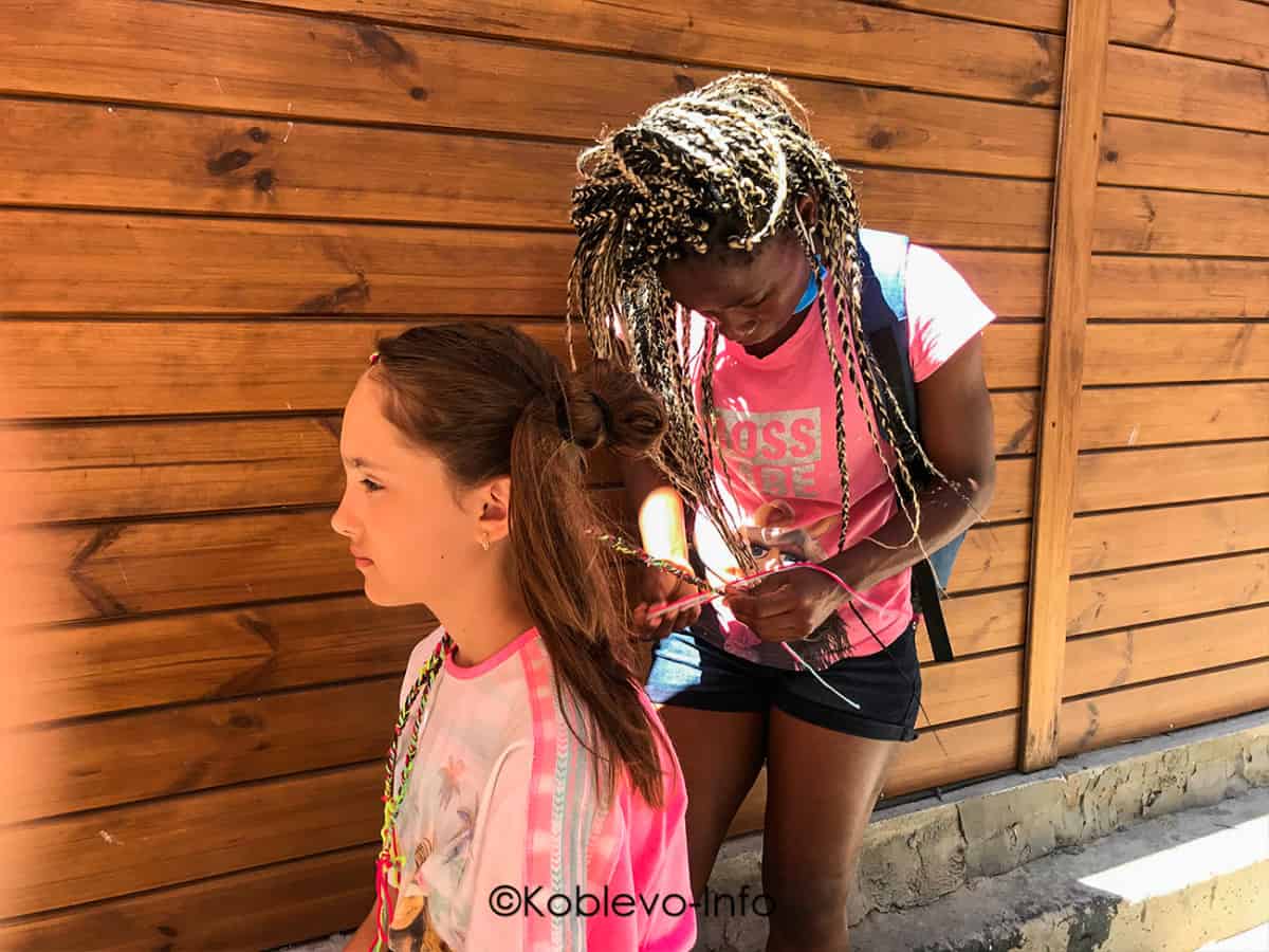 Заплести косички в Коблево