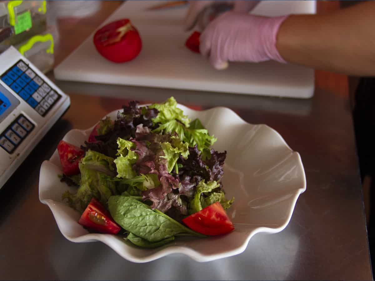 В ресторане Мама Пляж в Коблево соблюдают все нормы для приготовления блюд