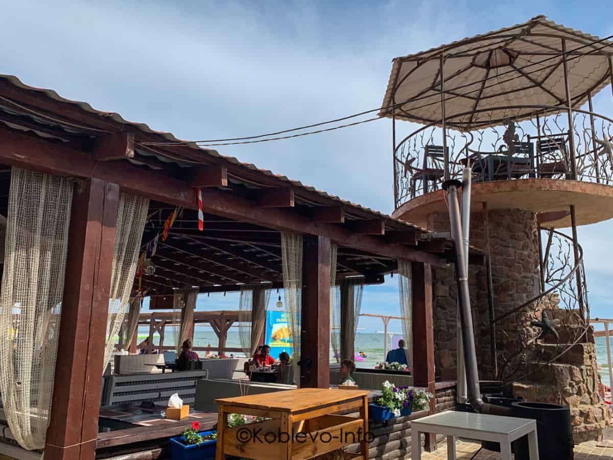 Рестораны на берегу моря в Коблево