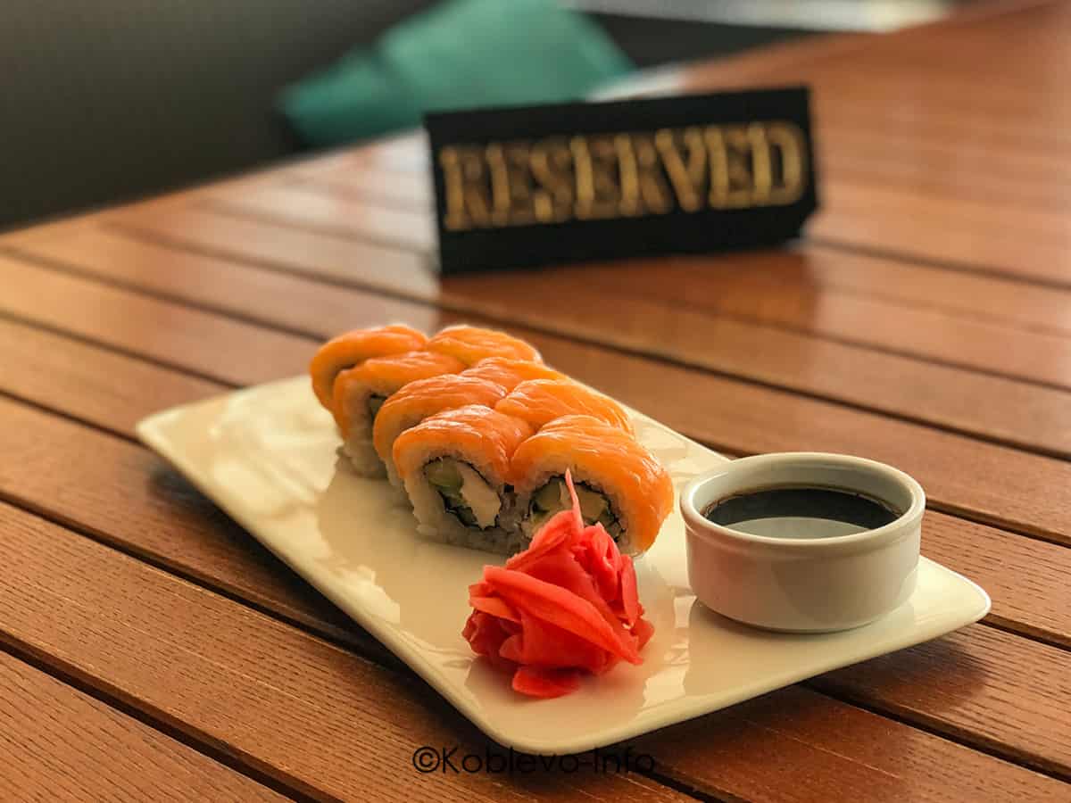 Где поесть роллы в Коблево