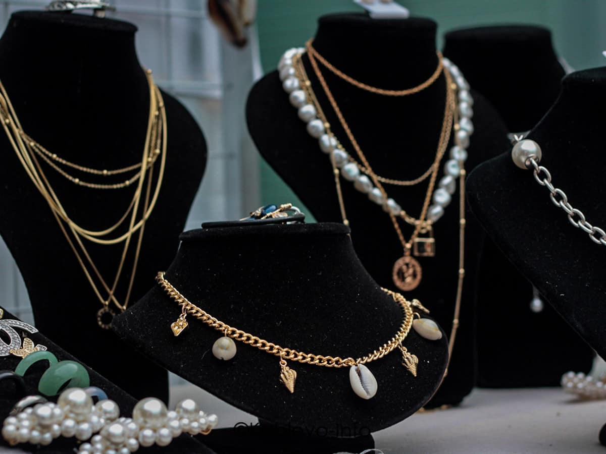 Купить сувенир для женщины в Коблево