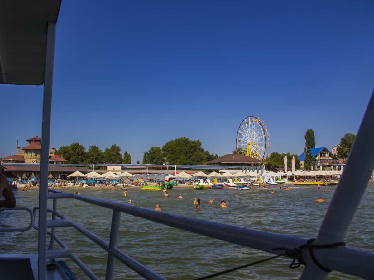 Прокатиться на катере в Коблево