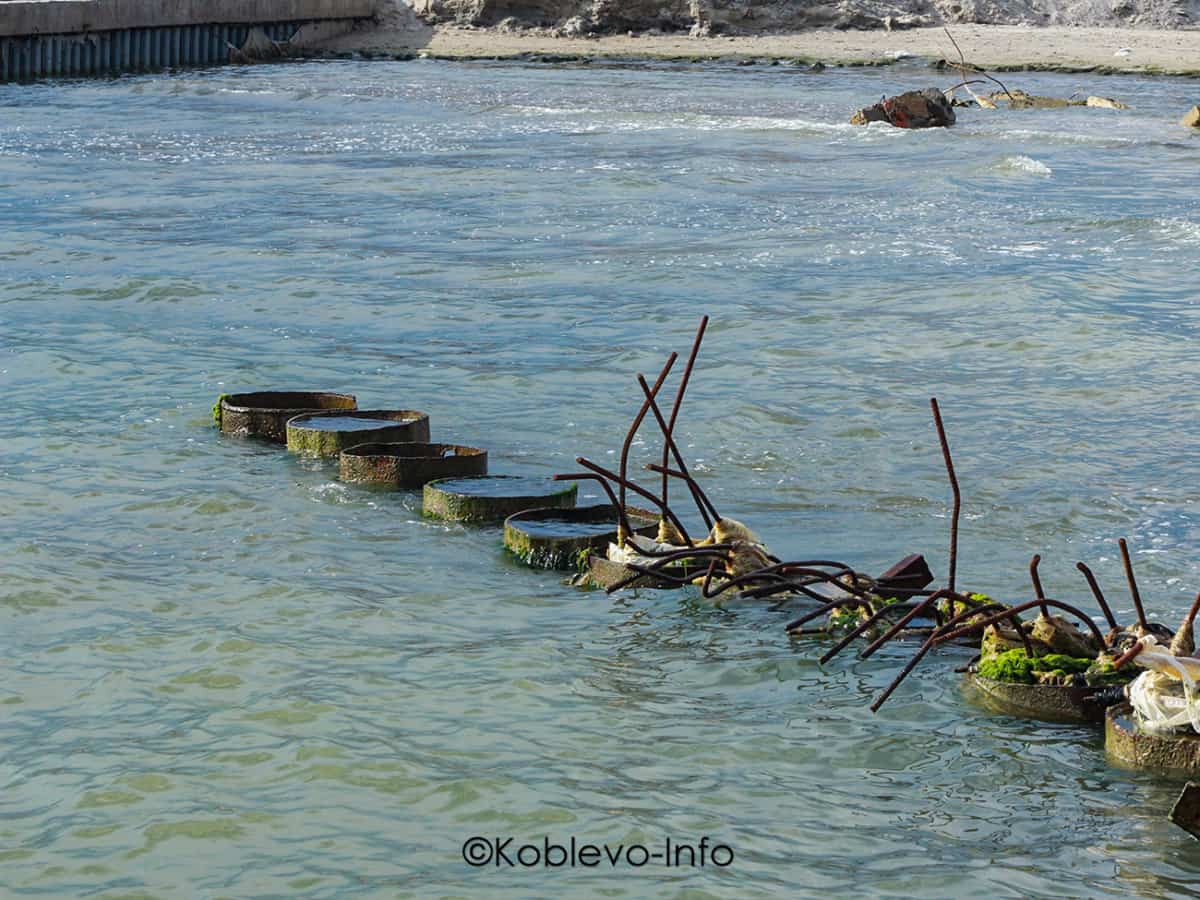 Волнорезы на Бора Бора в Коблево