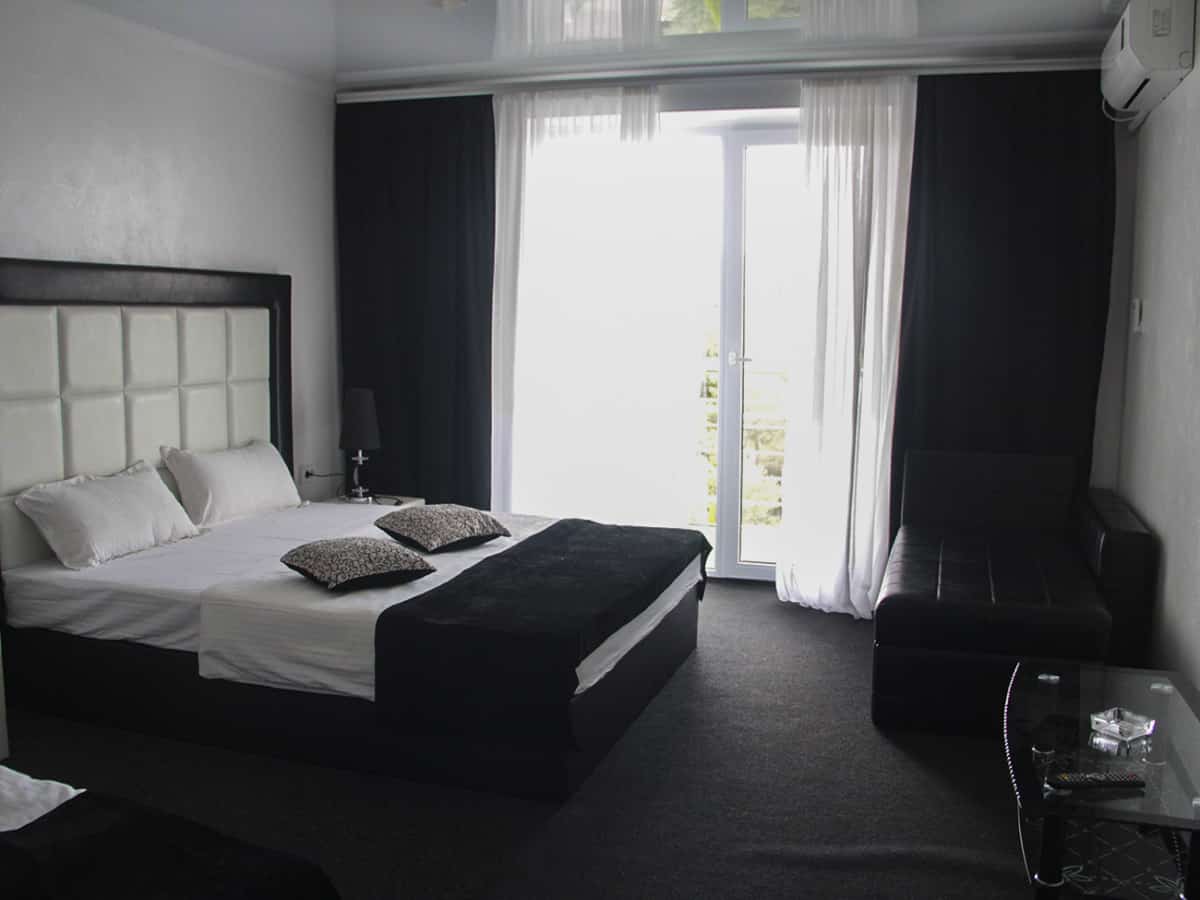 Снять номер в отеле Гостевой дом в Коблево