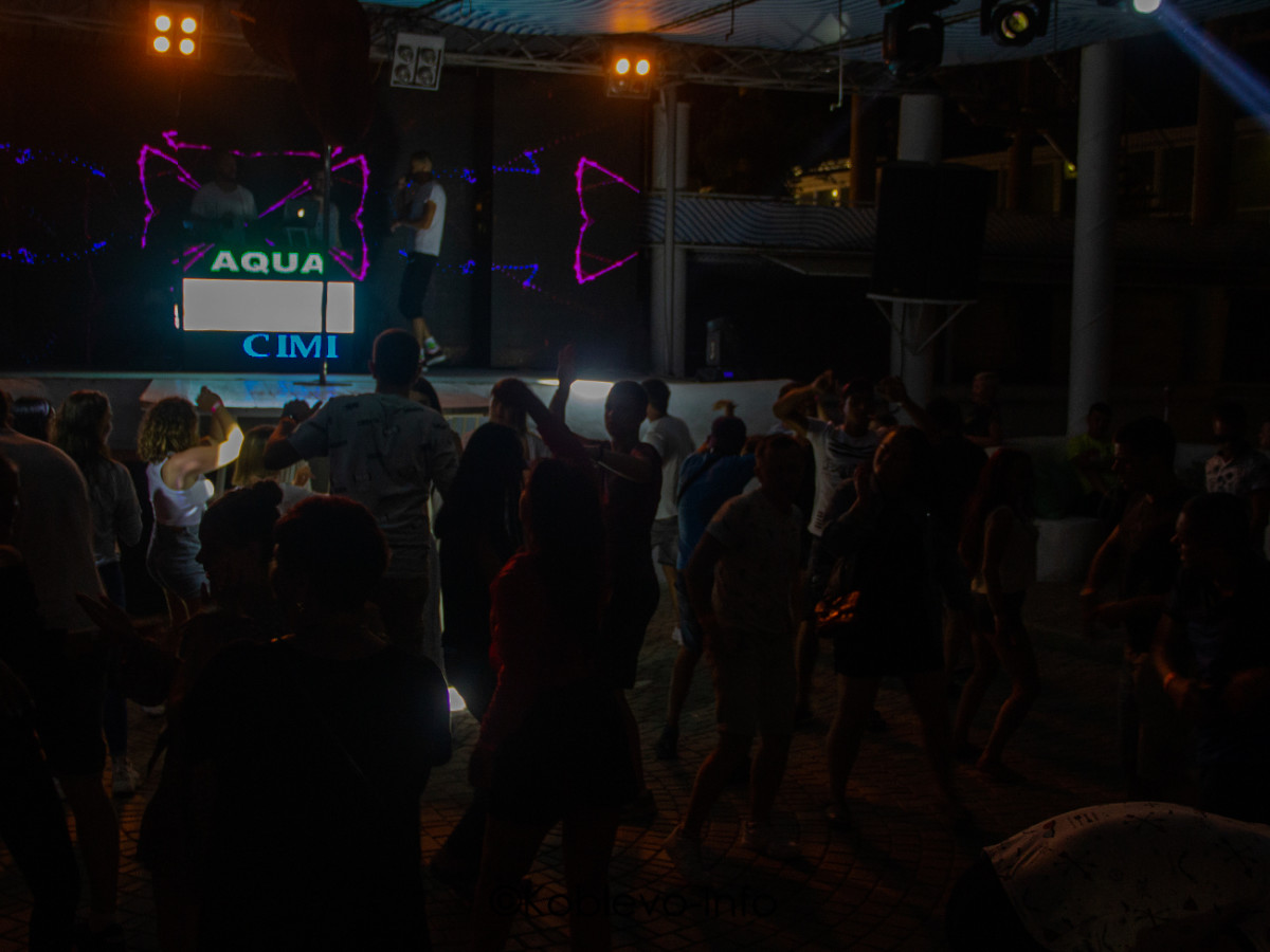 Ночной клуб Аква в Коблево