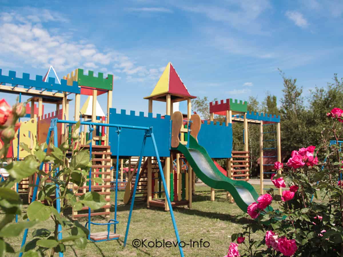 Кемпинги с детской площадкой в Коблево
