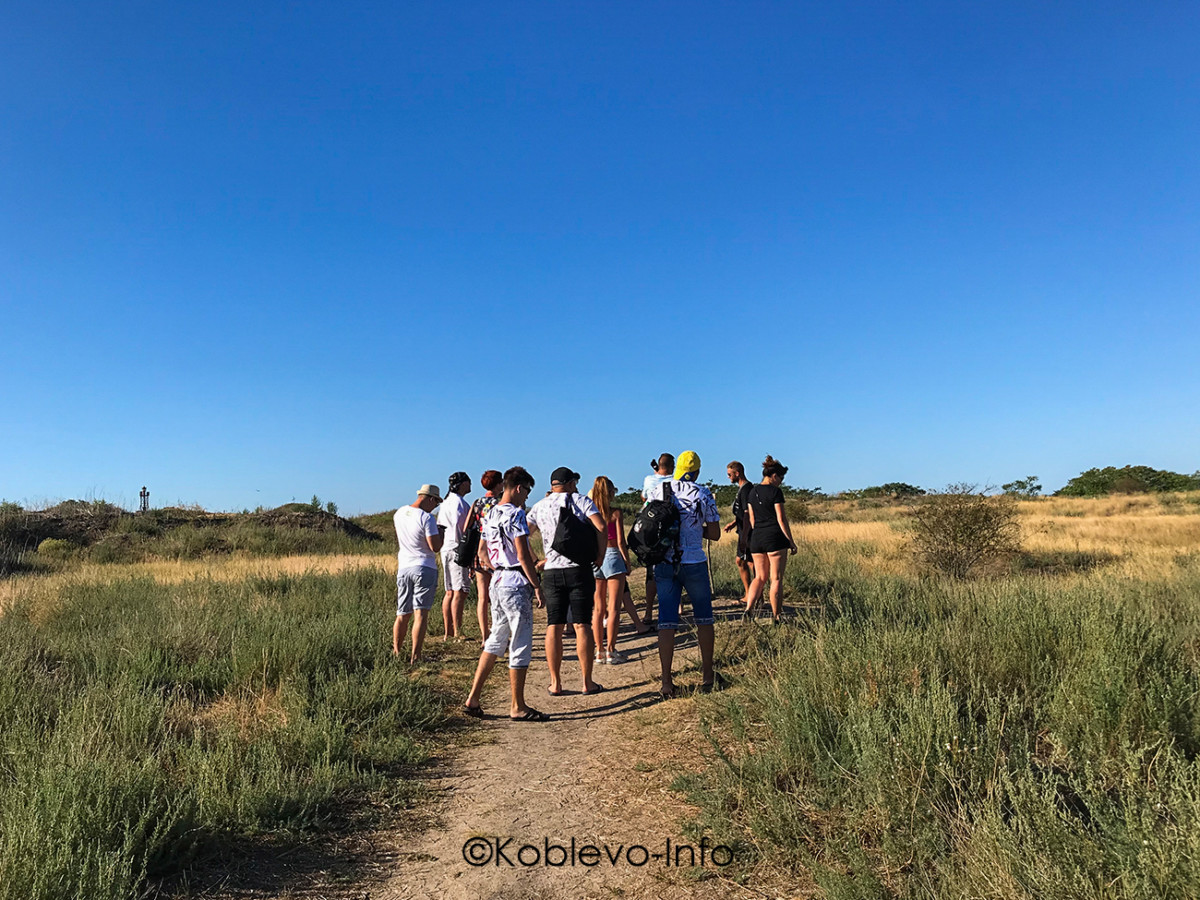 Группа туристов на экскурсии из Коблево 2021