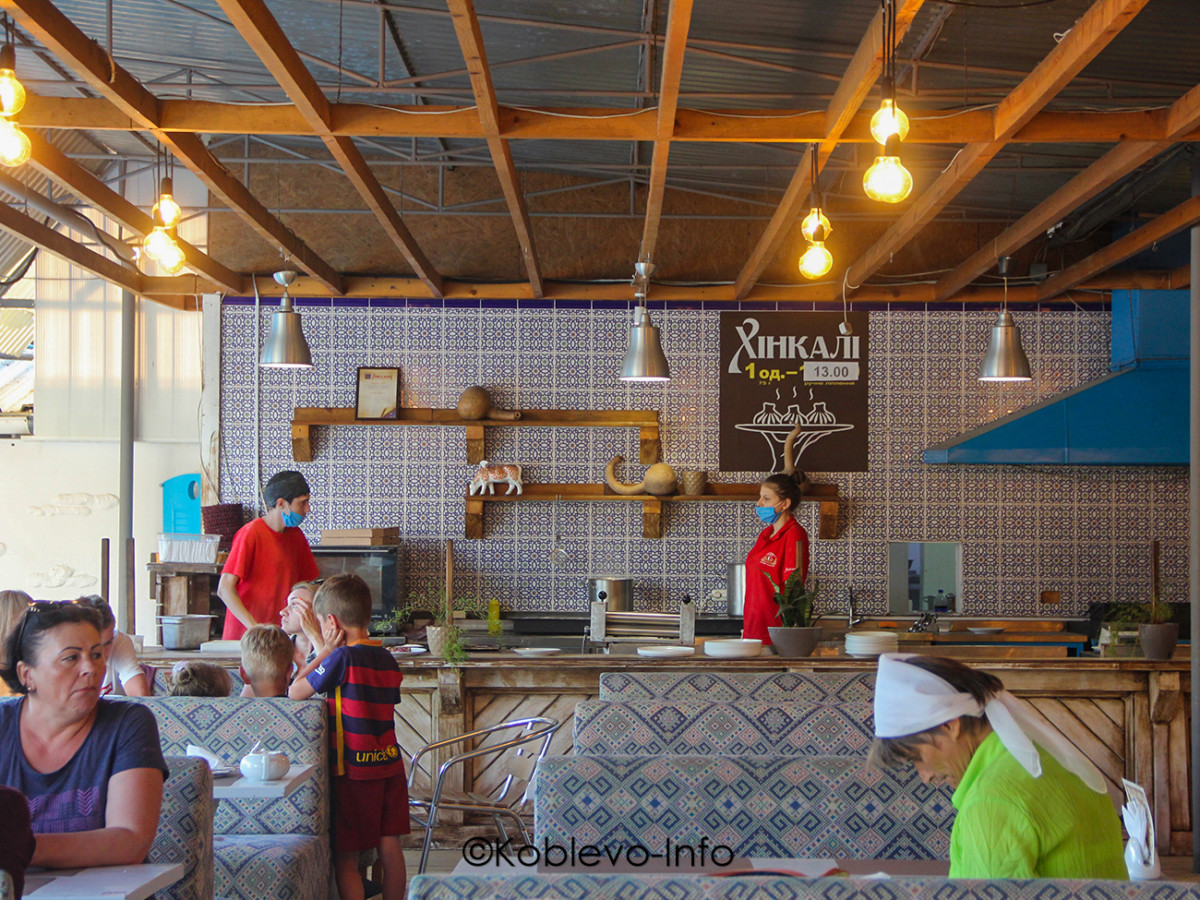 Поесть хинкали в Коблево