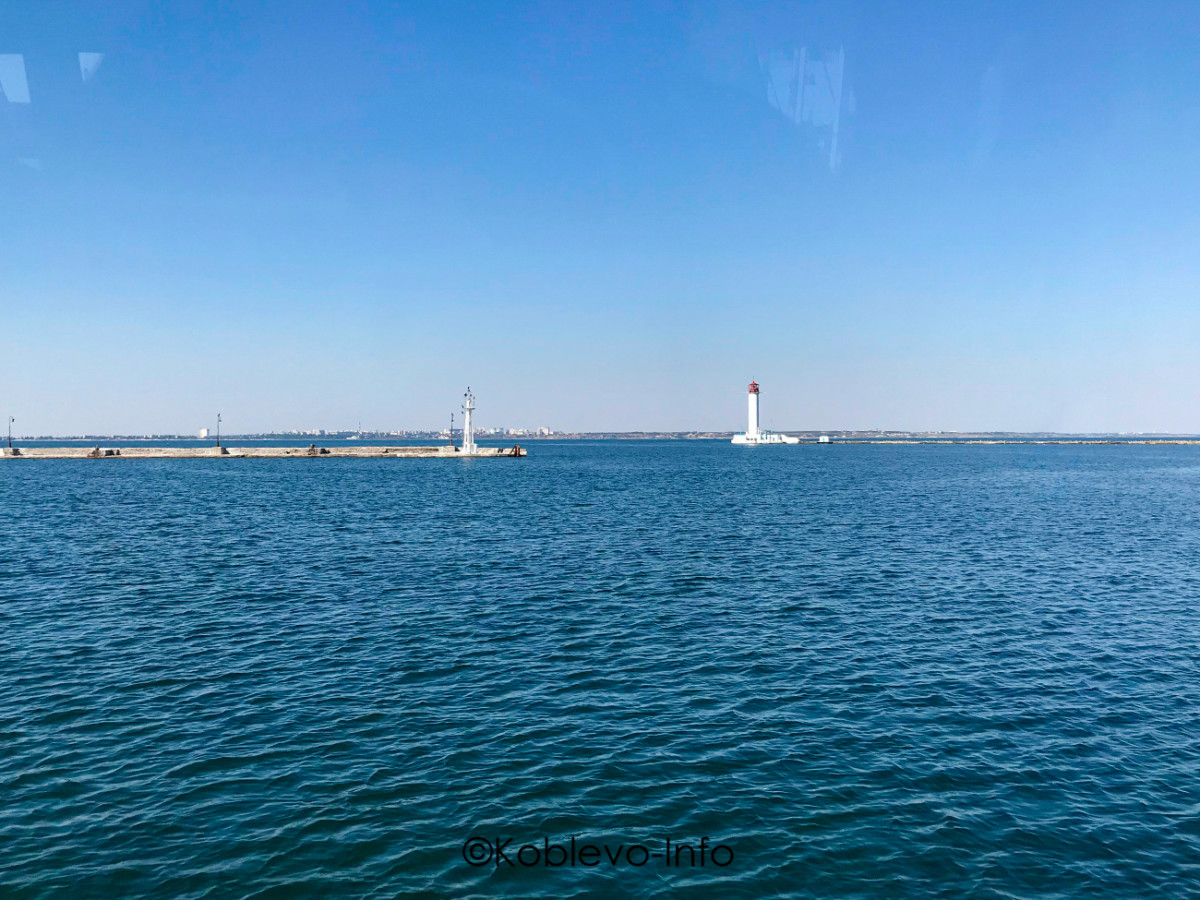 Море в Одессе летом