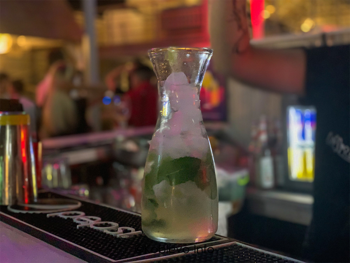 Бора Бора ночью в Коблево