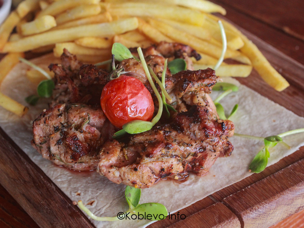 Заказать столик в ресторане Pizza & Steak на Миллениуме в Коблево