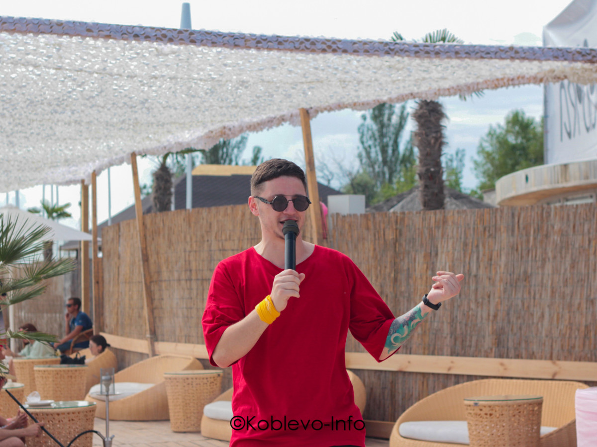 Клуб Бора Бора в Коблево