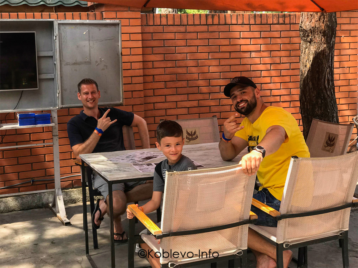 Где поесть пиццу в Коблево