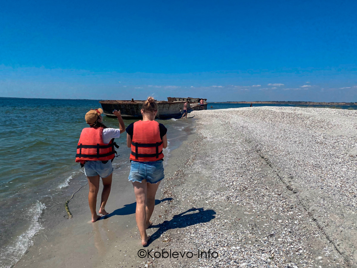 Команда Коблево Тревел собирает контент